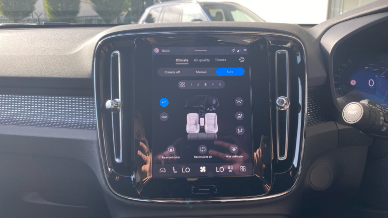 Volvo EX40 185kW Ext Range Plus Black Editon 82kWh 5dr Auto Electric Estate